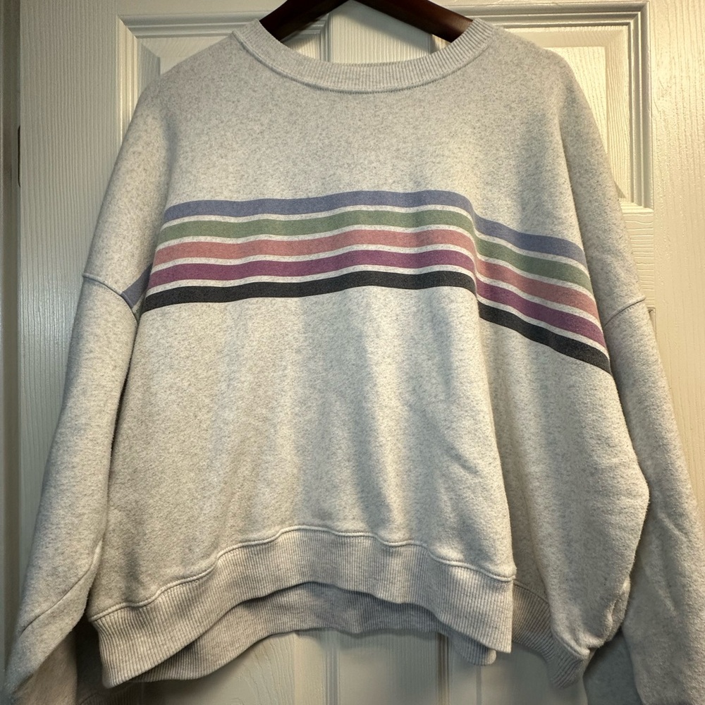 American Eagle Women’s Light Gray Sweatshirt Size M